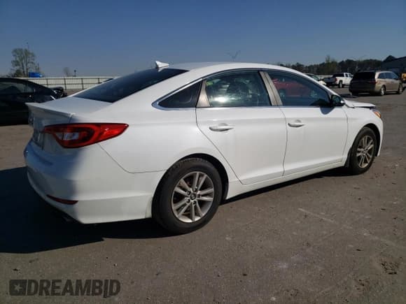 ✅ 2016 Hyundai Sonata SE • VIN: 5NPE24AF7GH318320 • Lot: 44906263. Listed on Copart with 112,625 mi. Free auction sales archive from the USA and detailed vehicle history report at DreamBid. Image 3.