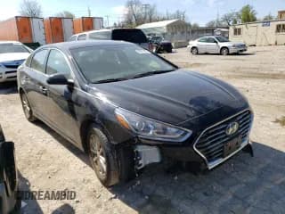 ✅ 2018 Hyundai Sonata SE • VIN: 5NPE24AF6JH701799 • Лот: 48024483. Опубликован ранее на Copart с пробегом Не указан. Бесплатный доступ к архиву аукционных продаж из США и подробный отчёт об истории автомобиля на DreamBid. Изображение 4.