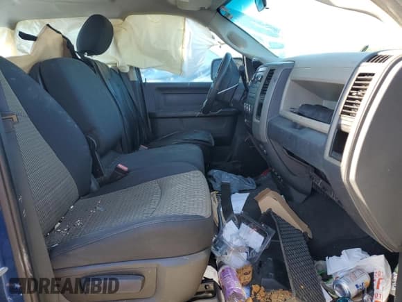 ✅ 2010 Dodge 1500 ST • VIN: 1D7RB1GK1AS117290 • Lot: 85332774. Wystawiony na Copart z przebiegiem 201 169 mil. Bezpłatny archiwum sprzedaży aukcyjnych z USA i szczegółowy raport historii pojazdu na DreamBid. Zdjęcie 7.