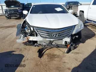 2016 Hyundai Azera z VIN KMHFG4JG9GA505754, wystawiony jako IAAI lot #41386211 z przebiegiem 105 669 mil mil oraz . Historia ofert i sprzedaży dostępna na DreamBid. Obrazek 6.