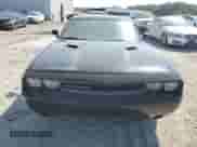2013 Dodge Challenger SXT z VIN 2C3CDYAG8DH645898, wystawiony jako Copart lot #76301874 z przebiegiem 192 103 mil mil oraz Szkoda całkowita • Salvage title. Historia ofert i sprzedaży dostępna na DreamBid. Obrazek 5.