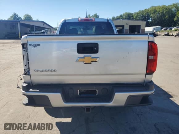 ✅ 2016 Chevrolet Colorado 2WD WT • VIN: 1GCHSBE35G1286217 • Лот: 70112565. Опубликован ранее на Copart с пробегом 98 664 миль. Бесплатный доступ к архиву аукционных продаж из США и подробный отчёт об истории автомобиля на DreamBid. Изображение 6.