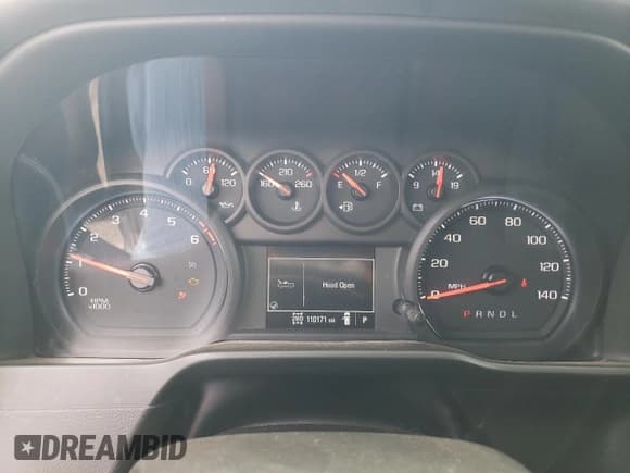 ✅ 2019 Chevrolet Silverado 1500 Custom Trail Boss • VIN: 1GCRYCEF6KZ267799 • Lot: 71669705. Wystawiony na Copart z przebiegiem 110 171 mil. Bezpłatny archiwum sprzedaży aukcyjnych z USA i szczegółowy raport historii pojazdu na DreamBid. Zdjęcie 9.