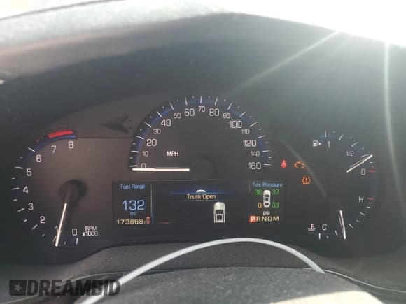 ✅ 2014 Cadillac CTS RWD • VIN: 1G6AP5SX2E0177456 • Lot: 57503575. Listed on Copart with 173,868 mi. Free auction sales archive from the USA and detailed vehicle history report at DreamBid. Image 9.