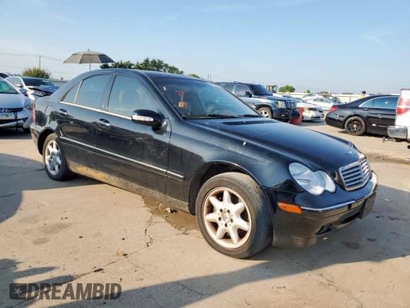 ✅ 2004 Mercedes-Benz C 240 • VIN: WDBRF61J44E015365 • Lot: 67226655. Listed on Copart with 167,148 mi. Free auction sales archive from the USA and detailed vehicle history report at DreamBid. Image 4.