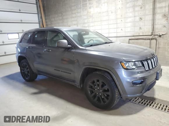 ✅ 2017 Jeep Grand Cherokee Altitude • VIN: 1C4RJFAG6HC905906 • Lot: 90667395. Listed on Copart with 94,528 mi. Free auction sales archive from the USA and detailed vehicle history report at DreamBid. Image 4.
