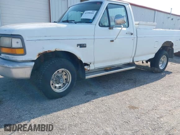 ✅ 1993 Ford F-150 • VIN: 1FTEF14N6PNA14062 • Lot: 42350103. Listed on IAAI with 212,081 mi. Free auction sales archive from the USA and detailed vehicle history report at DreamBid. Image 6.