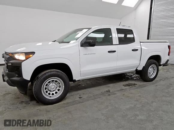 ✅ 2024 Chevrolet Colorado 2WD Work Truck • VIN: 1GCGSBEC0R1143139 • Lot: 81251895. Listed on Copart with 6,189 mi. Free auction sales archive from the USA and detailed vehicle history report at DreamBid. Image 1.
