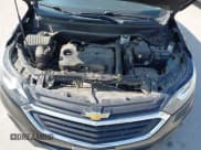 ✅ 2018 Chevrolet Equinox LT • VIN: 2GNAXSEV3J6267911 • Lot: 43339508. Wystawiony na IAAI z przebiegiem 111 096 mil. Bezpłatny archiwum sprzedaży aukcyjnych z USA i szczegółowy raport historii pojazdu na DreamBid. Zdjęcie 10.