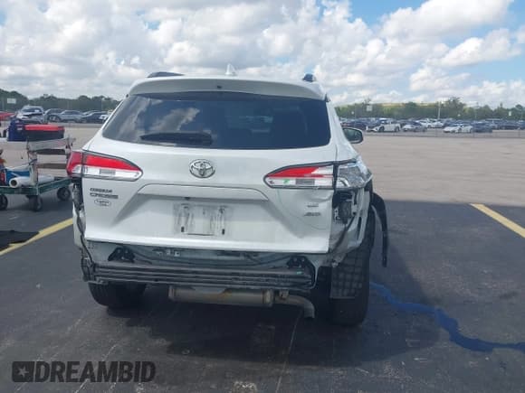 ✅ 2022 Toyota Corolla Cross LE • VIN: 7MUCAABG4NV004346 • Лот: 43318201. Опубликован ранее на IAAI с пробегом 169 627 миль. Бесплатный доступ к архиву аукционных продаж из США и подробный отчёт об истории автомобиля на DreamBid. Изображение 17.