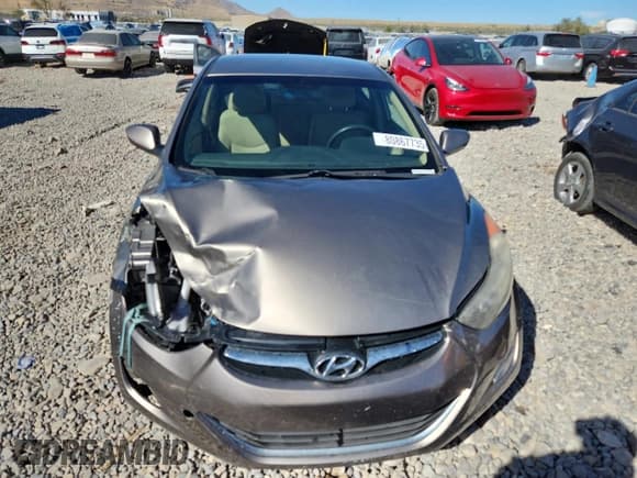 ✅ 2013 Hyundai Elantra GLS • VIN: 5NPDH4AE1DH323106 • Lot: 80867735. Listed on Copart with 196,234 mi. Free auction sales archive from the USA and detailed vehicle history report at DreamBid. Image 5.