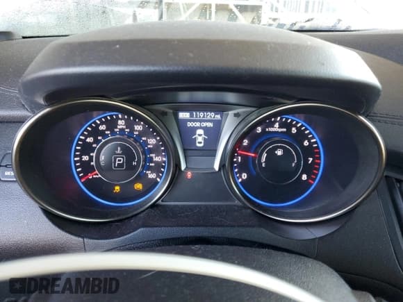 ✅ 2013 Hyundai Genesis Coupe 2.0T • VIN: KMHHT6KD5DU111151 • Lot: 82601425. Listed on Copart with 119,129 mi. Free auction sales archive from the USA and detailed vehicle history report at DreamBid. Image 9.