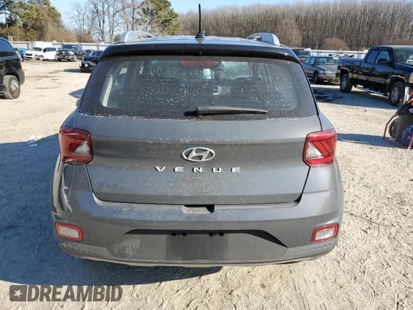 ✅ 2024 Hyundai Venue Limited • VIN: KMHRC8A38RU325096 • Lot: 89403145. Listed on Copart with 1,588 mi. Free auction sales archive from the USA and detailed vehicle history report at DreamBid. Image 6.
