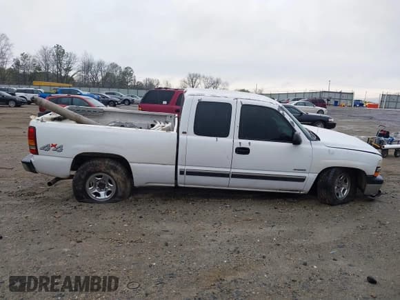 ✅ 2001 Chevrolet Silverado 1500 LS • VIN: 2GCEK19T811392878 • Лот: 41829021. Опубликован ранее на IAAI с пробегом 230 243 миль. Бесплатный доступ к архиву аукционных продаж из США и подробный отчёт об истории автомобиля на DreamBid. Изображение 6.