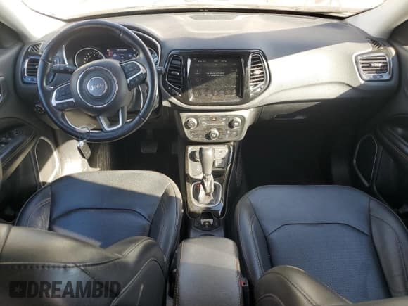 ✅ 2021 Jeep Compass Limited • VIN: 3C4NJDCB5MT599655 • Lot: 88767695. Wystawiony na Copart z przebiegiem 87 316 mil. Bezpłatny archiwum sprzedaży aukcyjnych z USA i szczegółowy raport historii pojazdu na DreamBid. Zdjęcie 8.