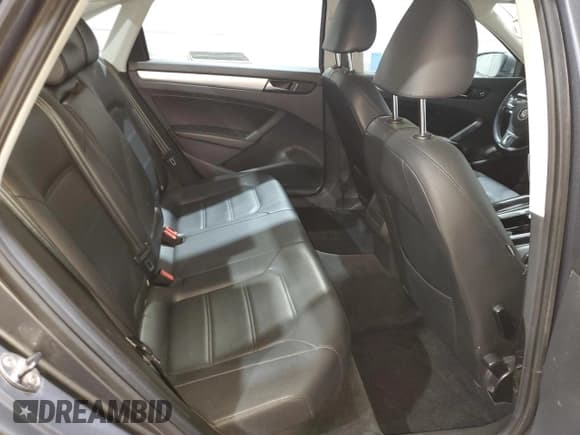 ✅ 2012 Volkswagen Passat SE • VIN: 1VWBP7A3XCC054511 • Lot: 63573495. Listed on Copart with 151,132 mi. Free auction sales archive from the USA and detailed vehicle history report at DreamBid. Image 10.