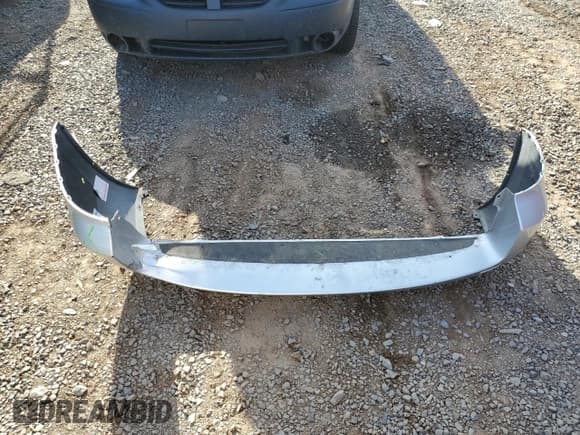 ✅ 2007 Toyota RAV4 • VIN: JTMBK33V275019903 • Лот: 90007705. Опубликован ранее на Copart с пробегом 70 226 миль. Бесплатный доступ к архиву аукционных продаж из США и подробный отчёт об истории автомобиля на DreamBid. Изображение 13.