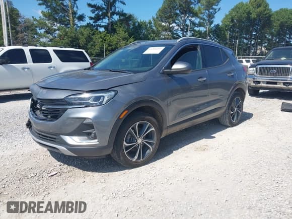 ✅ 2020 Buick Encore GX Essence • VIN: KL4MMFSL9LB112783 • Лот: 43324222. Опубликован ранее на IAAI с пробегом 78 990 миль. Бесплатный доступ к архиву аукционных продаж из США и подробный отчёт об истории автомобиля на DreamBid. Изображение 2.