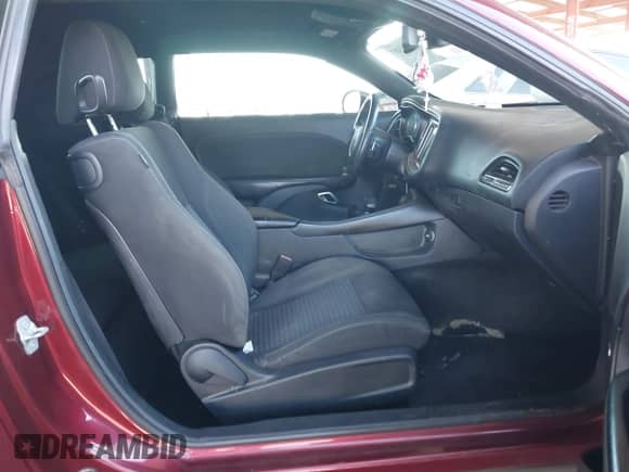 2018 Dodge Challenger R/T with VIN 2C3CDZBT2JH161089, listed as a IAAI auction lot 43316187 with 122,953 mi miles and . Bid and sale history available at DreamBid. Image 5.