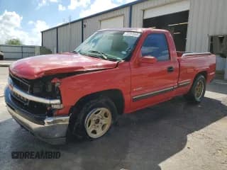✅ 2000 Chevrolet Silverado 1500 • VIN: 1GCEC14W1YZ118325 • Лот: 73797544. Опубликован ранее на Copart с пробегом 260 655 миль. Бесплатный доступ к архиву аукционных продаж из США и подробный отчёт об истории автомобиля на DreamBid. Изображение 1.
