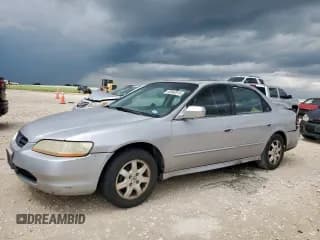 ✅ 2001 Honda Accord EX • VIN: 1HGCG55601A146429 • Lot: 63848915. Listed on Copart with 164,376 mi. Free auction sales archive from the USA and detailed vehicle history report at DreamBid. Image 1.