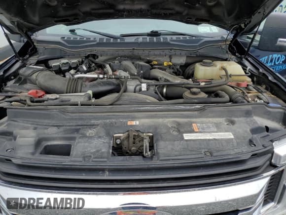 ✅ 2019 Ford F-250 XL • VIN: 1FT7X2BT1KEE95571 • Lot: 62677135. Listed on Copart with 136,344 mi. Free auction sales archive from the USA and detailed vehicle history report at DreamBid. Image 11.