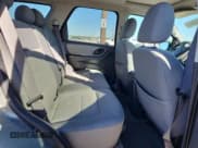 ✅ 2006 Ford Escape XLT • VIN: 1FMCU03156KC94834 • Lot: 84068645. Wystawiony na Copart z przebiegiem 171 004 mil. Bezpłatny archiwum sprzedaży aukcyjnych z USA i szczegółowy raport historii pojazdu na DreamBid. Zdjęcie 11.