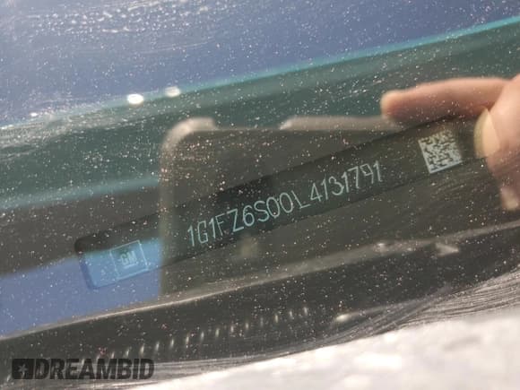 ✅ 2020 Chevrolet Bolt EV Premier • VIN: 1G1FZ6S00L4131791 • Lot: 73704604. Wystawiony na Copart z przebiegiem 29 362 mil. Bezpłatny archiwum sprzedaży aukcyjnych z USA i szczegółowy raport historii pojazdu na DreamBid. Zdjęcie 13.