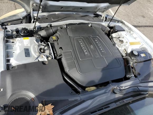 ✅ 2010 Jaguar XK • VIN: SAJWA4GB1ALB36227 • Лот: 79747174. Опубликован ранее на Copart с пробегом 232 406 миль. Бесплатный доступ к архиву аукционных продаж из США и подробный отчёт об истории автомобиля на DreamBid. Изображение 11.