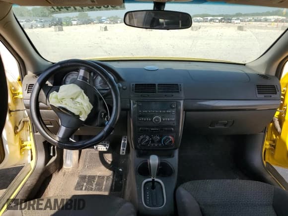 ✅ 2007 Pontiac G5 • VIN: 1G2AL15F277125151 • Lot: 65384144. Wystawiony na Copart z przebiegiem Nie podano. Bezpłatny archiwum sprzedaży aukcyjnych z USA i szczegółowy raport historii pojazdu na DreamBid. Zdjęcie 8.