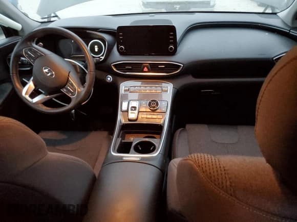 ✅ 2021 Hyundai Santa Fe SEL • VIN: 5NMS6DAJ6MH346713 • Lot: 82919463. Wystawiony na Copart z przebiegiem 39 506 mil. Bezpłatny archiwum sprzedaży aukcyjnych z USA i szczegółowy raport historii pojazdu na DreamBid. Zdjęcie 8.