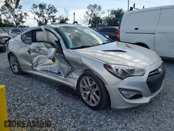 ✅ 2013 Hyundai Genesis Coupe Grand Touring • VIN: KMHHU6KJ3DU101026 • Lot: 80795125. Wystawiony na Copart z przebiegiem 74 977 mil. Bezpłatny archiwum sprzedaży aukcyjnych z USA i szczegółowy raport historii pojazdu na DreamBid. Zdjęcie 4.