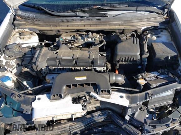 ✅ 2010 Hyundai Elantra SE • VIN: KMHDU4AD9AU977464 • Lot: 43478148. Listed on IAAI with 184,674 mi. Free auction sales archive from the USA and detailed vehicle history report at DreamBid. Image 10.