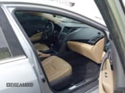 ✅ 2016 Hyundai Azera Limited • VIN: KMHFH4JG6GA569098 • Лот: 42210097. Опубликован ранее на IAAI с пробегом 126 139 миль. Бесплатный доступ к архиву аукционных продаж из США и подробный отчёт об истории автомобиля на DreamBid. Изображение 5.