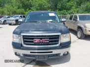 ✅ 2011 GMC Sierra 1500 SLE • VIN: 1GTR1VE03BZ381366 • Lot: 42025871. Wystawiony na IAAI z przebiegiem 91 606 mil. Bezpłatny archiwum sprzedaży aukcyjnych z USA i szczegółowy raport historii pojazdu na DreamBid. Zdjęcie 12.