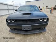 ✅ 2020 Dodge Challenger GT • VIN: 2C3CDZKGXLH110879 • Lot: 65100254. Wystawiony na Copart z przebiegiem 29 496 mil. Bezpłatny archiwum sprzedaży aukcyjnych z USA i szczegółowy raport historii pojazdu na DreamBid. Zdjęcie 5.