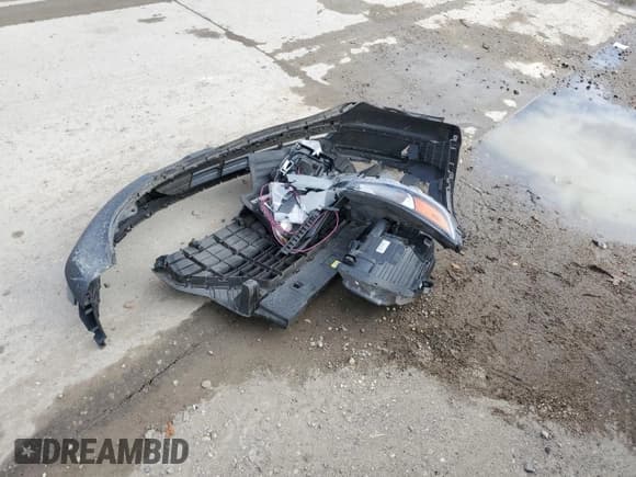 ✅ 2022 Hyundai Venue SE • VIN: KMHRB8A37NU160431 • Lot: 84106464. Listed on Copart with Not provided. Free auction sales archive from the USA and detailed vehicle history report at DreamBid. Image 14.