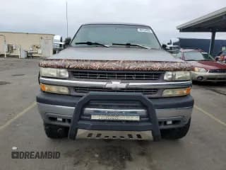 ✅ 1999 Chevrolet Silverado 1500 • VIN: 1GCEK14V7XZ120234 • Лот: 80754664. Опубликован ранее на Copart с пробегом 345 649 миль. Бесплатный доступ к архиву аукционных продаж из США и подробный отчёт об истории автомобиля на DreamBid. Изображение 5.