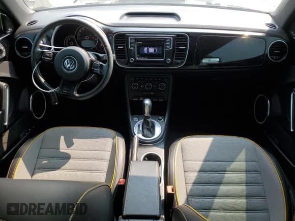 ✅ 2016 Volkswagen Beetle Dune • VIN: 3VWS17AT1GM629861 • Lot: 64095904. Listed on Copart with 81,154 mi. Free auction sales archive from the USA and detailed vehicle history report at DreamBid. Image 8.