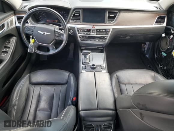 ✅ 2018 Genesis G80 3.8L • VIN: KMHGN4JE7JU270253 • Lot: 86511295. Wystawiony na Copart z przebiegiem 88 577 mil. Bezpłatny archiwum sprzedaży aukcyjnych z USA i szczegółowy raport historii pojazdu na DreamBid. Zdjęcie 8.