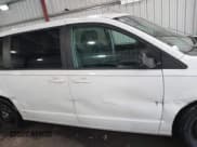 ✅ 2018 Dodge Grand Caravan SE Plus • VIN: 2C4RDGBG2JR192317 • Lot: 43065371. Wystawiony na IAAI z przebiegiem 203 051 mil. Bezpłatny archiwum sprzedaży aukcyjnych z USA i szczegółowy raport historii pojazdu na DreamBid. Zdjęcie 14.