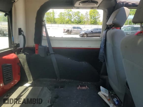 ✅ 2008 Jeep Wrangler X • VIN: 1J4FZ24188L607332 • Lot: 54507785. Wystawiony na Copart z przebiegiem 184 153 mil. Bezpłatny archiwum sprzedaży aukcyjnych z USA i szczegółowy raport historii pojazdu na DreamBid. Zdjęcie 10.