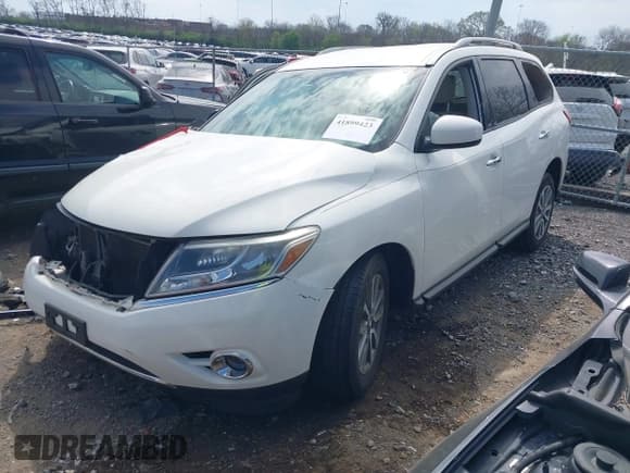 ✅ 2016 Nissan Pathfinder S • VIN: 5N1AR2MN0GC637700 • Лот: 41899423. Опубликован ранее на IAAI с пробегом Не указан. Бесплатный доступ к архиву аукционных продаж из США и подробный отчёт об истории автомобиля на DreamBid. Изображение 18.