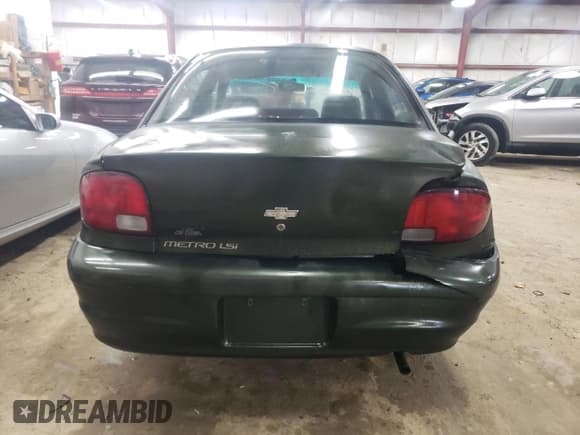 ✅ 1999 Chevrolet Metro Lsi • VIN: 2C1MR5226X6716192 • Лот: 43066035. Опубликован ранее на Copart с пробегом 201 244 миль. Бесплатный доступ к архиву аукционных продаж из США и подробный отчёт об истории автомобиля на DreamBid. Изображение 6.