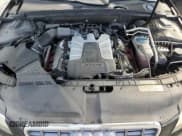 ✅ 2011 Audi S4 Premium Plus • VIN: WAUBGAFL1BA075716 • Lot: 92657005. Wystawiony na Copart z przebiegiem 100 815 mil. Bezpłatny archiwum sprzedaży aukcyjnych z USA i szczegółowy raport historii pojazdu na DreamBid. Zdjęcie 11.