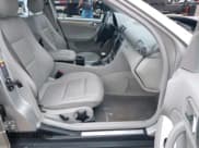 ✅ 2005 Mercedes-Benz C 230 Kompressor • VIN: WDBRF40J25F584426 • Lot: 42577649. Wystawiony na IAAI z przebiegiem 52 419 mil. Bezpłatny archiwum sprzedaży aukcyjnych z USA i szczegółowy raport historii pojazdu na DreamBid. Zdjęcie 5.