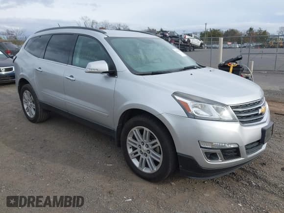 ✅ 2015 Chevrolet Traverse LT • VIN: 1GNKRGKD2FJ373770 • Lot: 43541956. Wystawiony na IAAI z przebiegiem 162 949 mil. Bezpłatny archiwum sprzedaży aukcyjnych z USA i szczegółowy raport historii pojazdu na DreamBid. Zdjęcie 1.