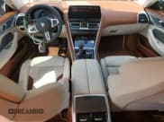 ✅ 2023 BMW M8 Competition • VIN: WBSGV0C09PCL35111 • Lot: 44463754. Wystawiony na Copart z przebiegiem 9 563 mil. Bezpłatny archiwum sprzedaży aukcyjnych z USA i szczegółowy raport historii pojazdu na DreamBid. Zdjęcie 104.