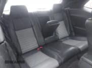 ✅ 2010 Dodge Challenger R/T Classic • VIN: 2B3CJ5DT7AH103121 • Lot: 41298456. Wystawiony na IAAI z przebiegiem 147 685 mil. Bezpłatny archiwum sprzedaży aukcyjnych z USA i szczegółowy raport historii pojazdu na DreamBid. Zdjęcie 8.