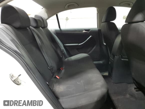 ✅ 2015 Volkswagen Jetta S • VIN: 3VW1K7AJ1FM339366 • Лот: 81609935. Опубликован ранее на Copart с пробегом 90 176 миль. Бесплатный доступ к архиву аукционных продаж из США и подробный отчёт об истории автомобиля на DreamBid. Изображение 10.